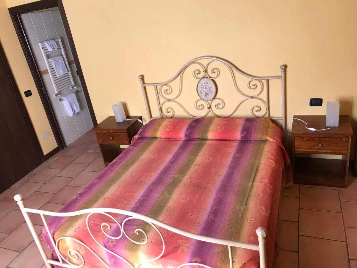 Agriturismo Il Colore Del Grano San Vittore  Екстериор снимка